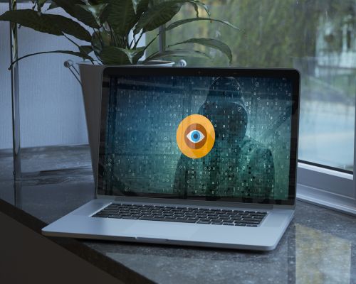 Por qué debes tapar la cam de tu dispositivo